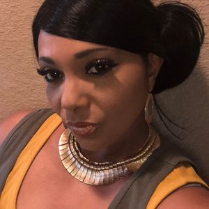 Meet your Posher, Tracy